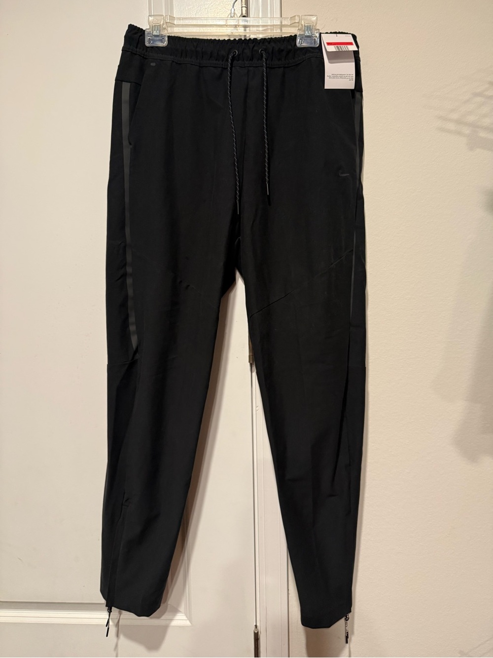 New Mens Nike Dri-FIT Tech Woven Pants size Large